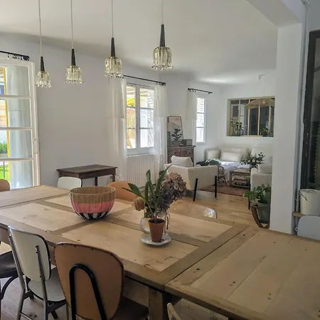 Maison De Pêcheur à 10 Minutes à Pied De Saint Jean De Luz Hébergement de vacances Ciboure